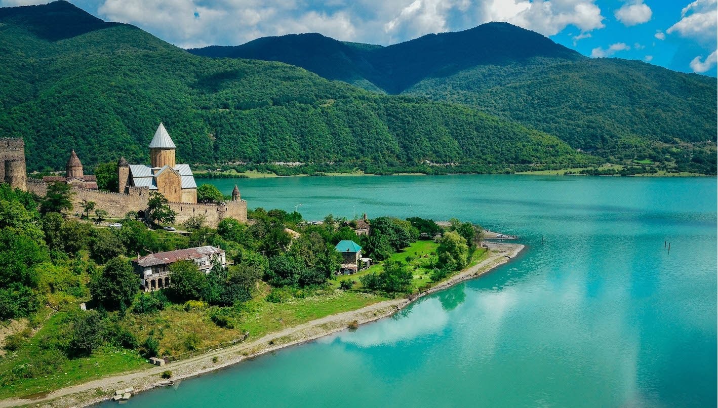 عيش الفخامه في قلب جورجيا